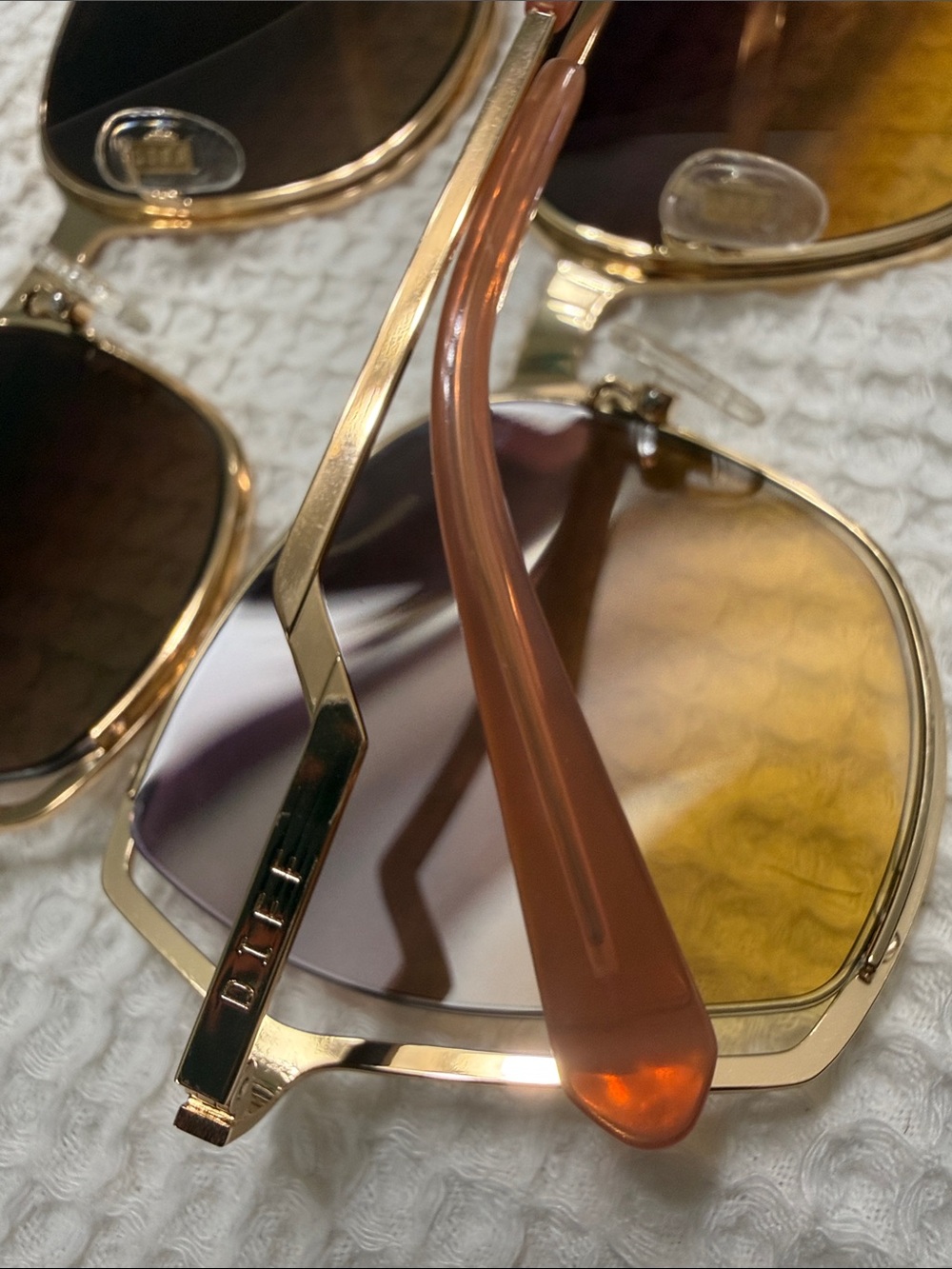 2 Diff Gold Frame Gradient Sunglasses - Women Accessories - Picture 4 of 4